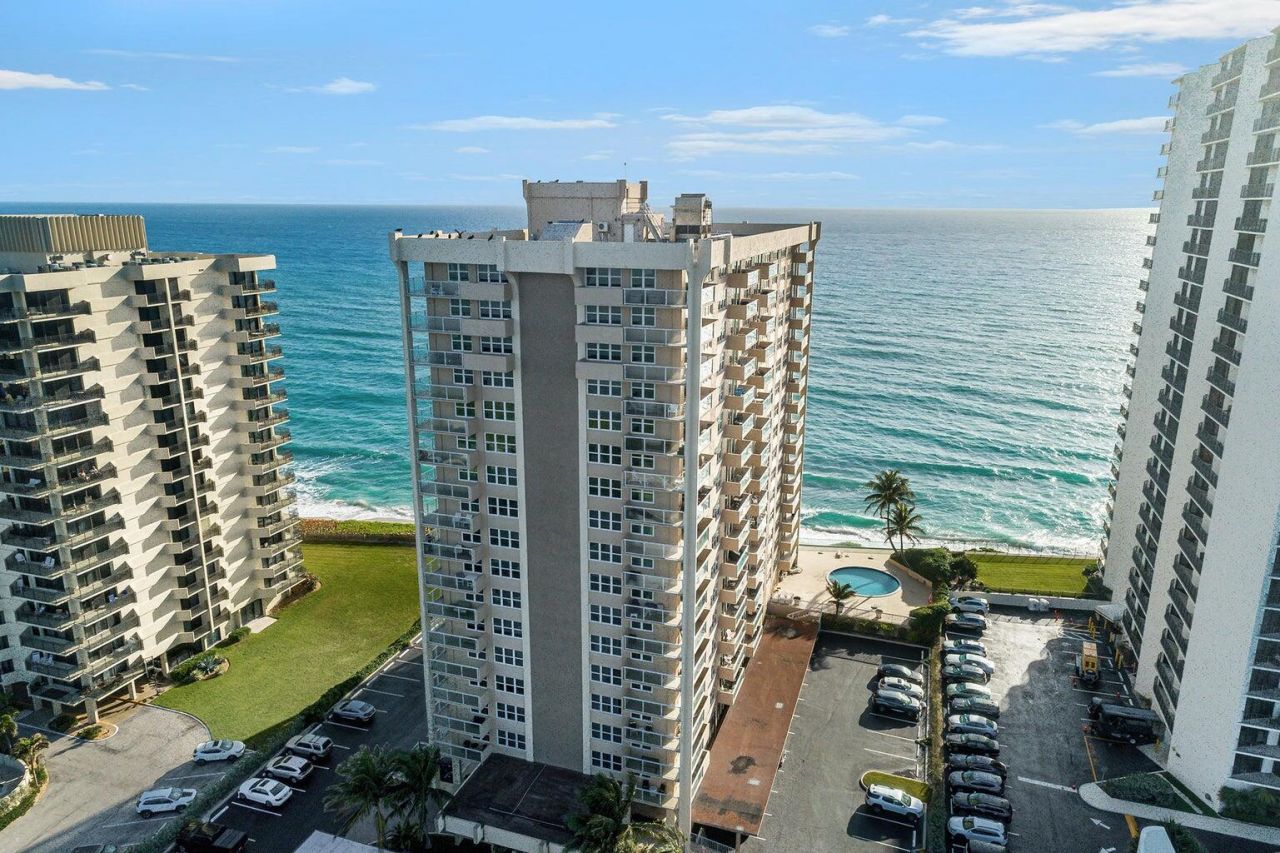 5440 N Ocean Drive, Unit 1502, Singer Island, FL 33404 Photo