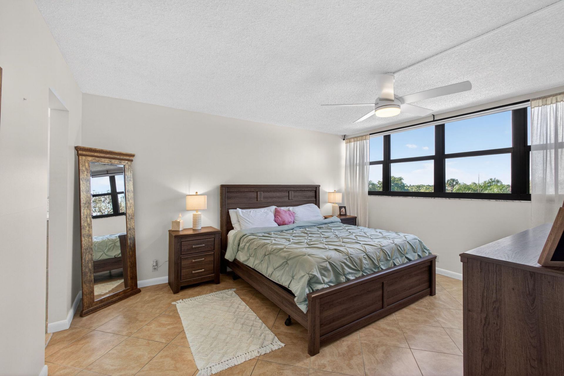 336 Golfview Road, Unit 414, North Palm Beach, FL 33408 Photo