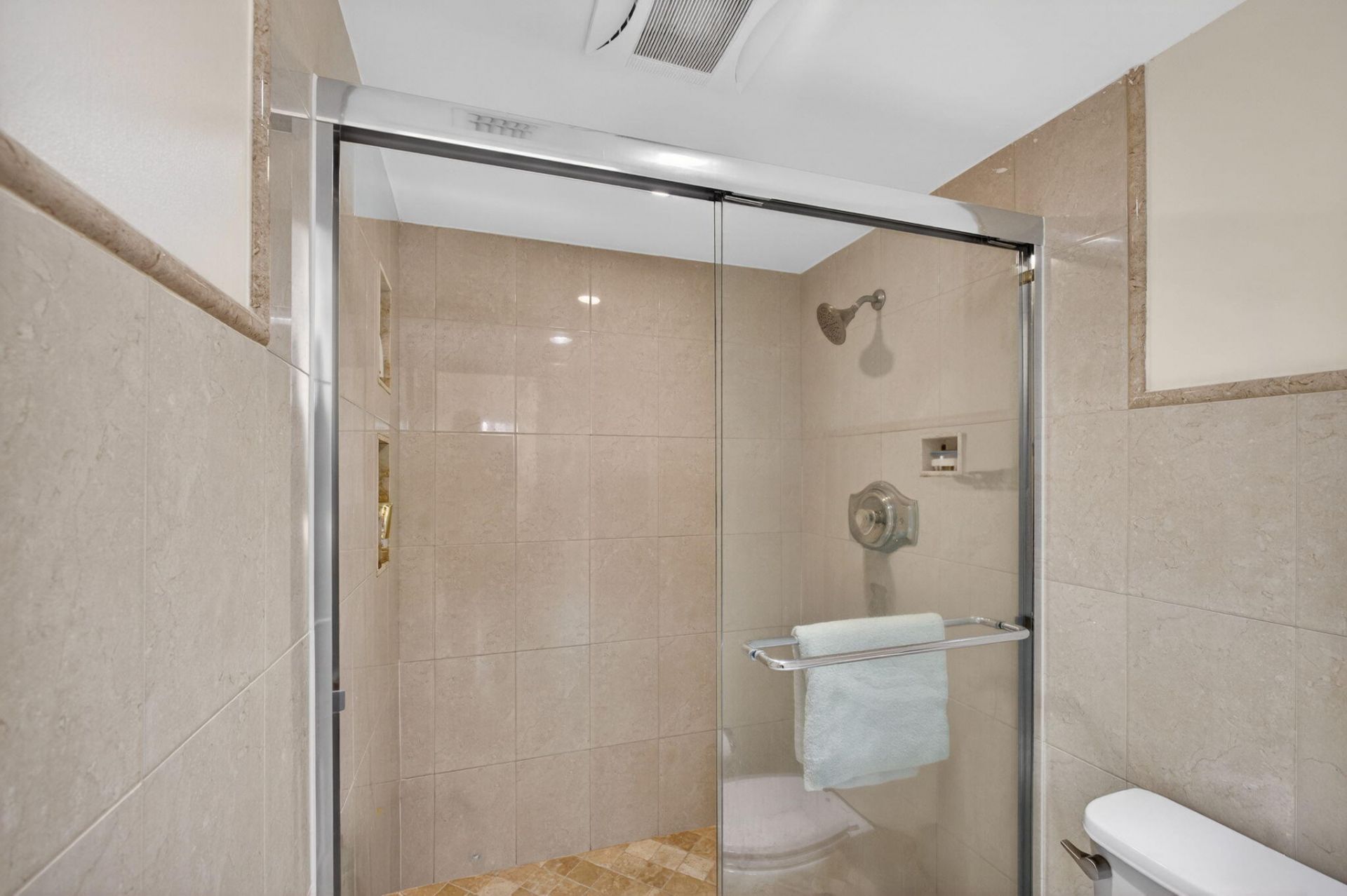 336 Golfview Road, Unit 414, North Palm Beach, FL 33408 Photo