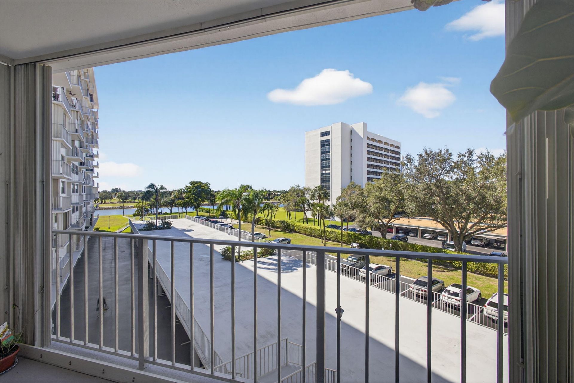 336 Golfview Road, Unit 414, North Palm Beach, FL 33408 Photo