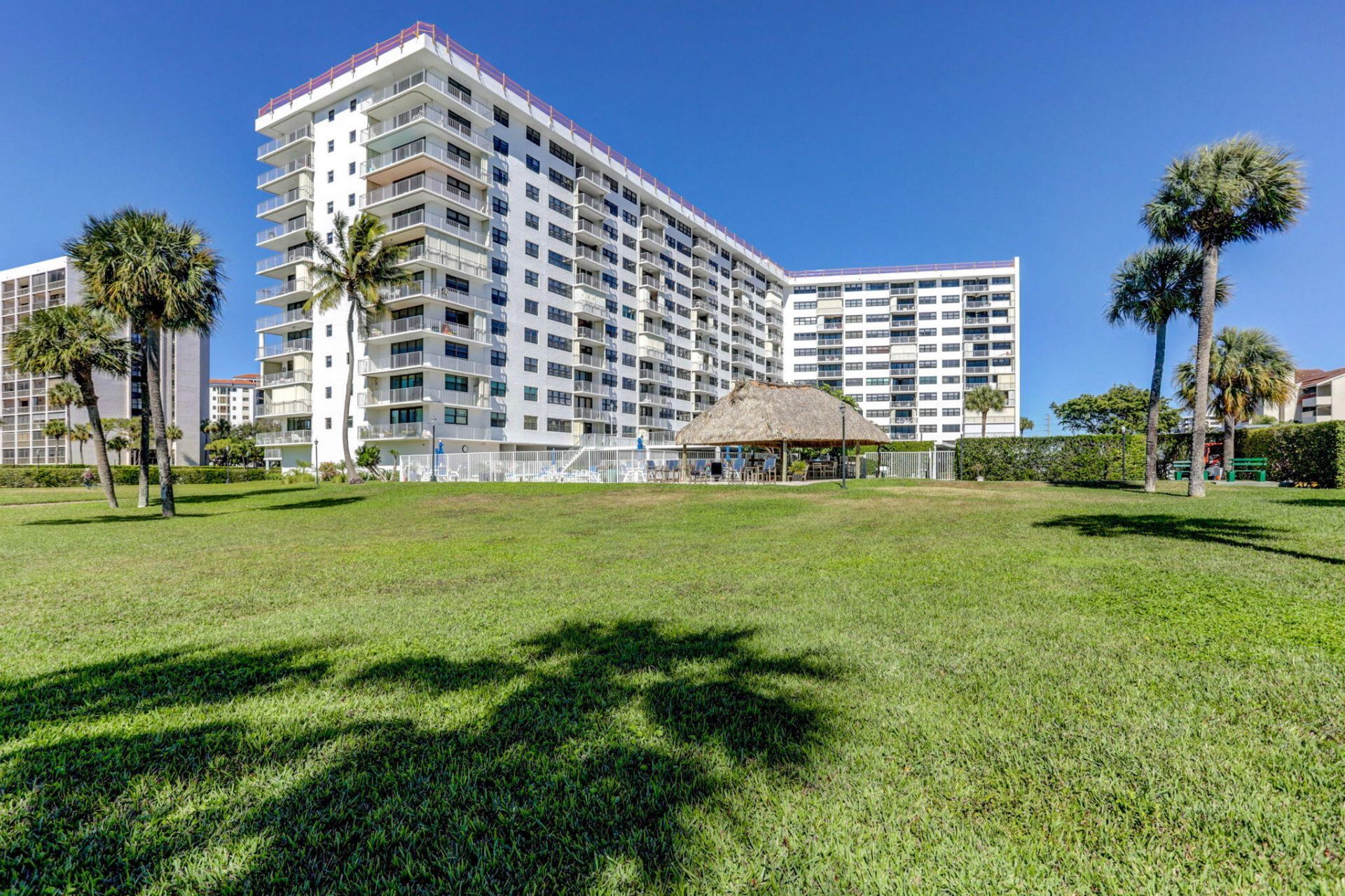 336 Golfview Road, Unit 414, North Palm Beach, FL 33408 Photo