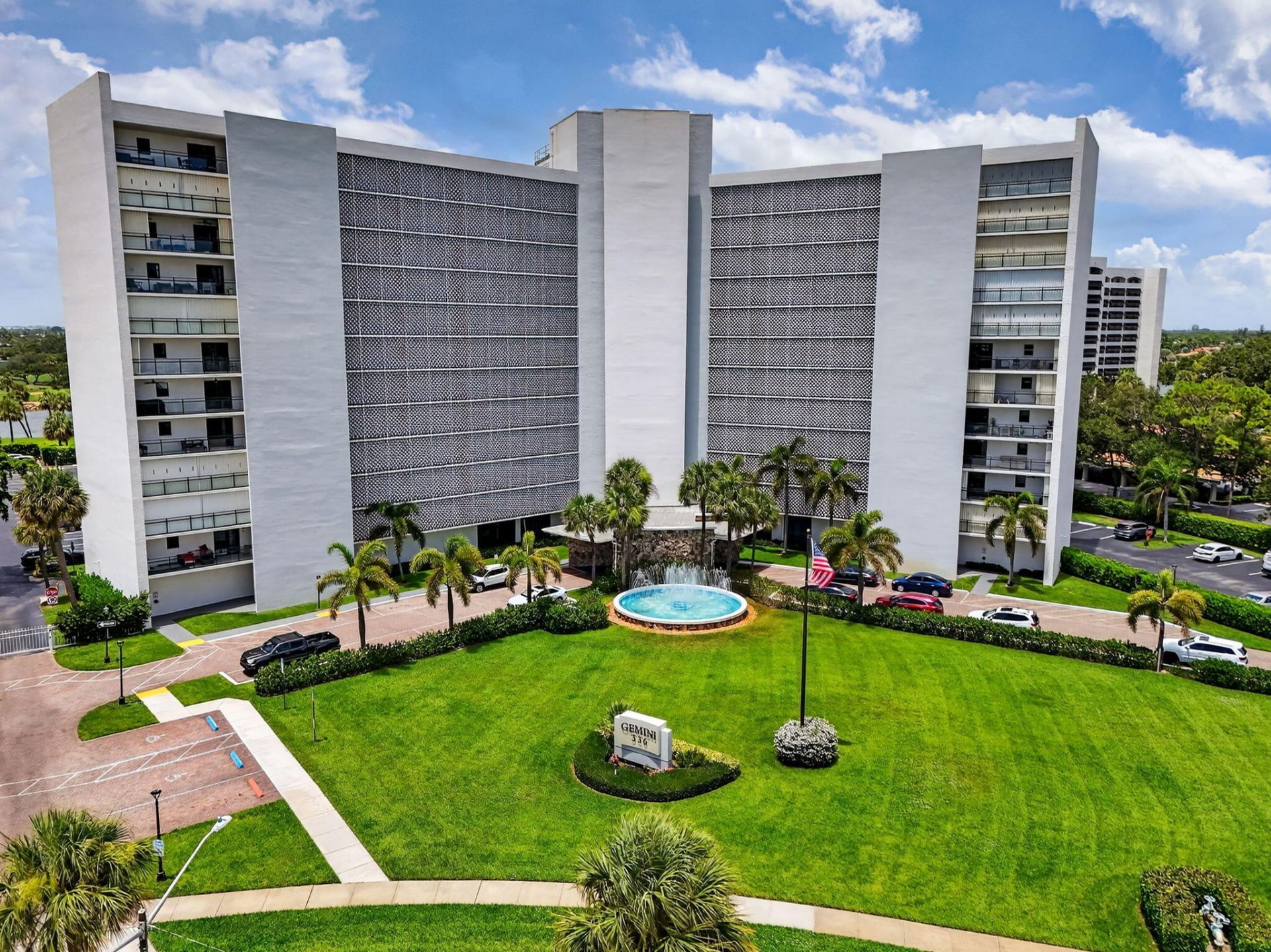 336 Golfview Road, Unit 414, North Palm Beach, FL 33408 Photo