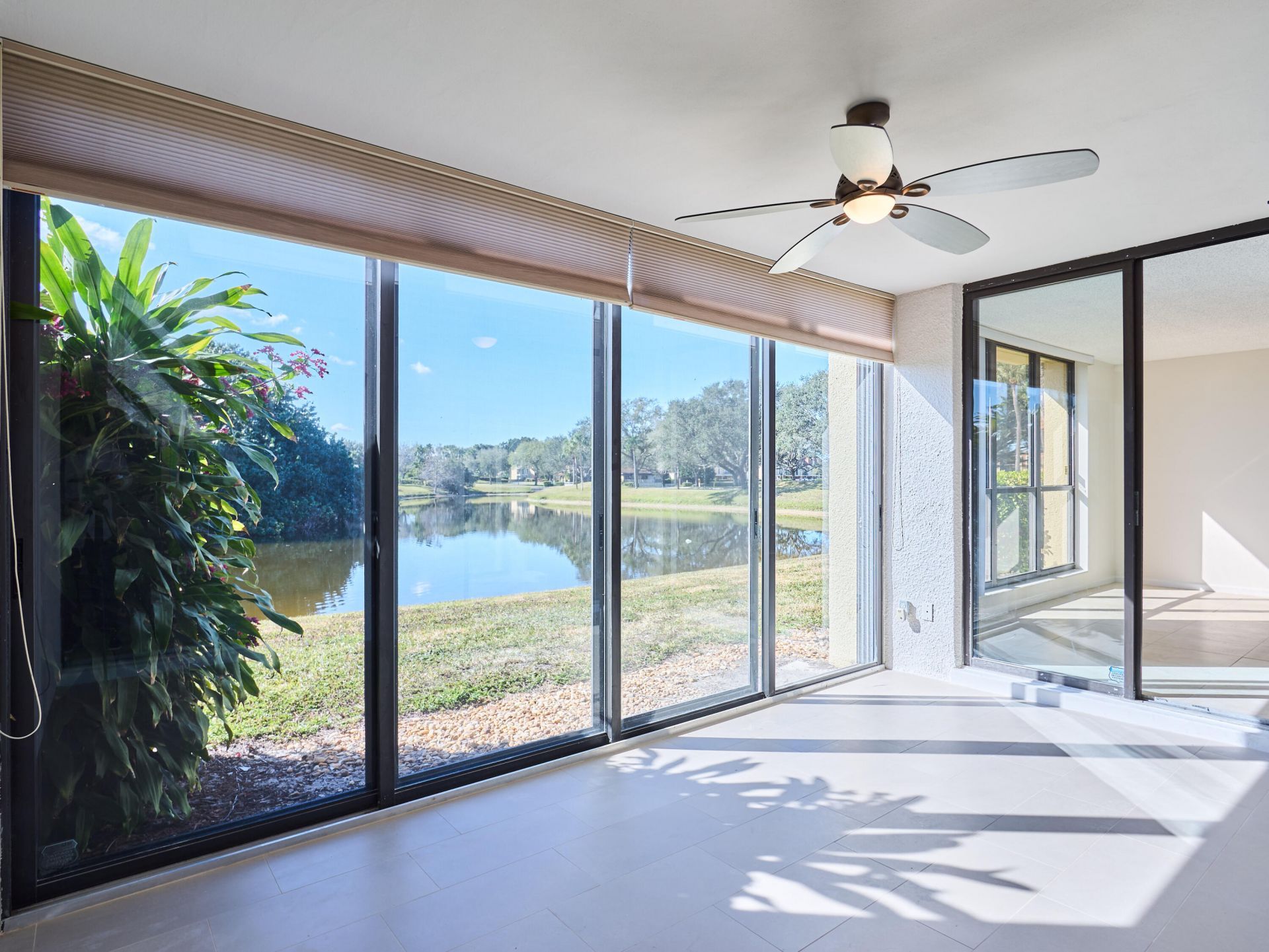 5250 Woodland Lakes Drive, Unit 130, Palm Beach Gardens, FL 33418 Photo