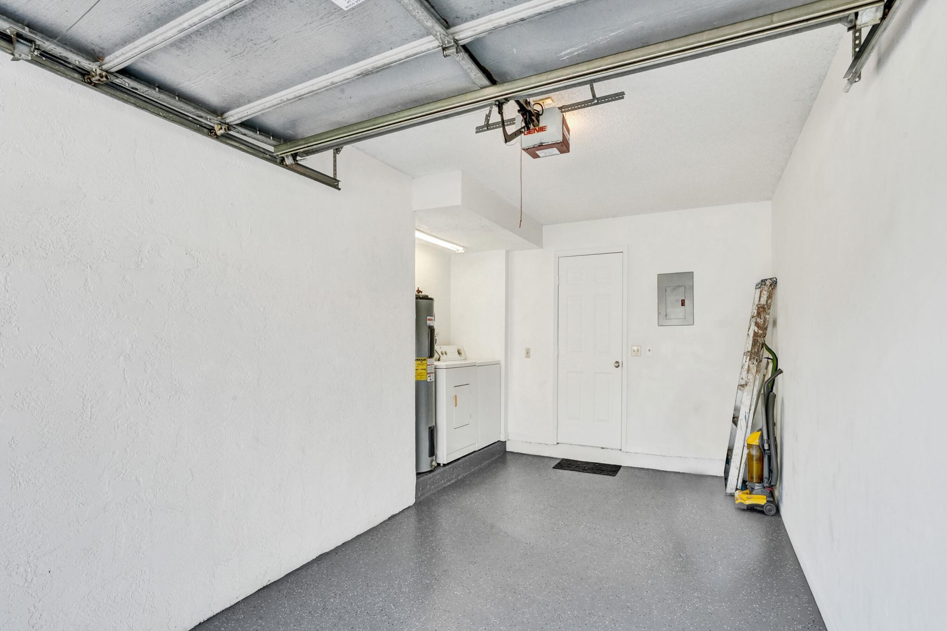 12 Via De Casas Sur, Unit 101, Boynton Beach, FL 33426 Photo