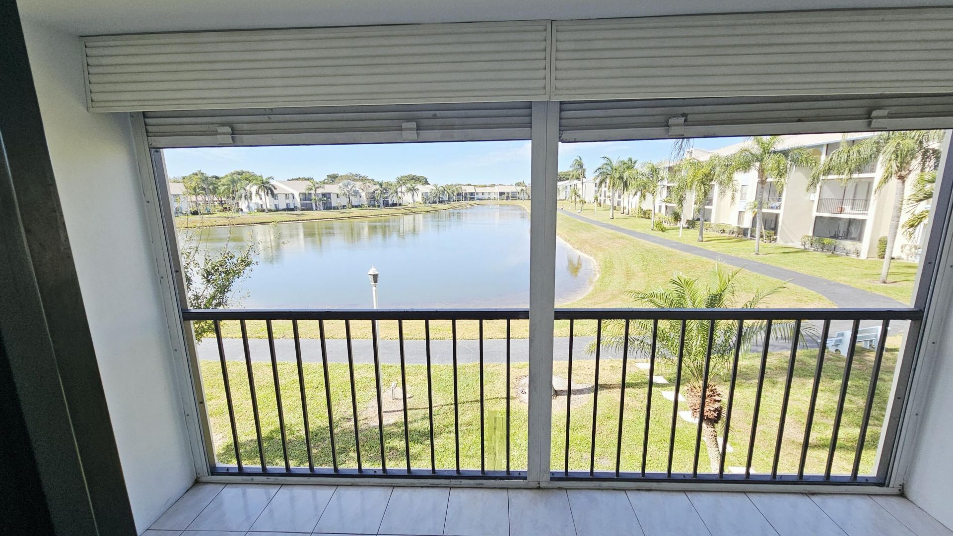 1109 Green Pine Boulevard, Unit B2, West Palm Beach, FL 33409 Photo