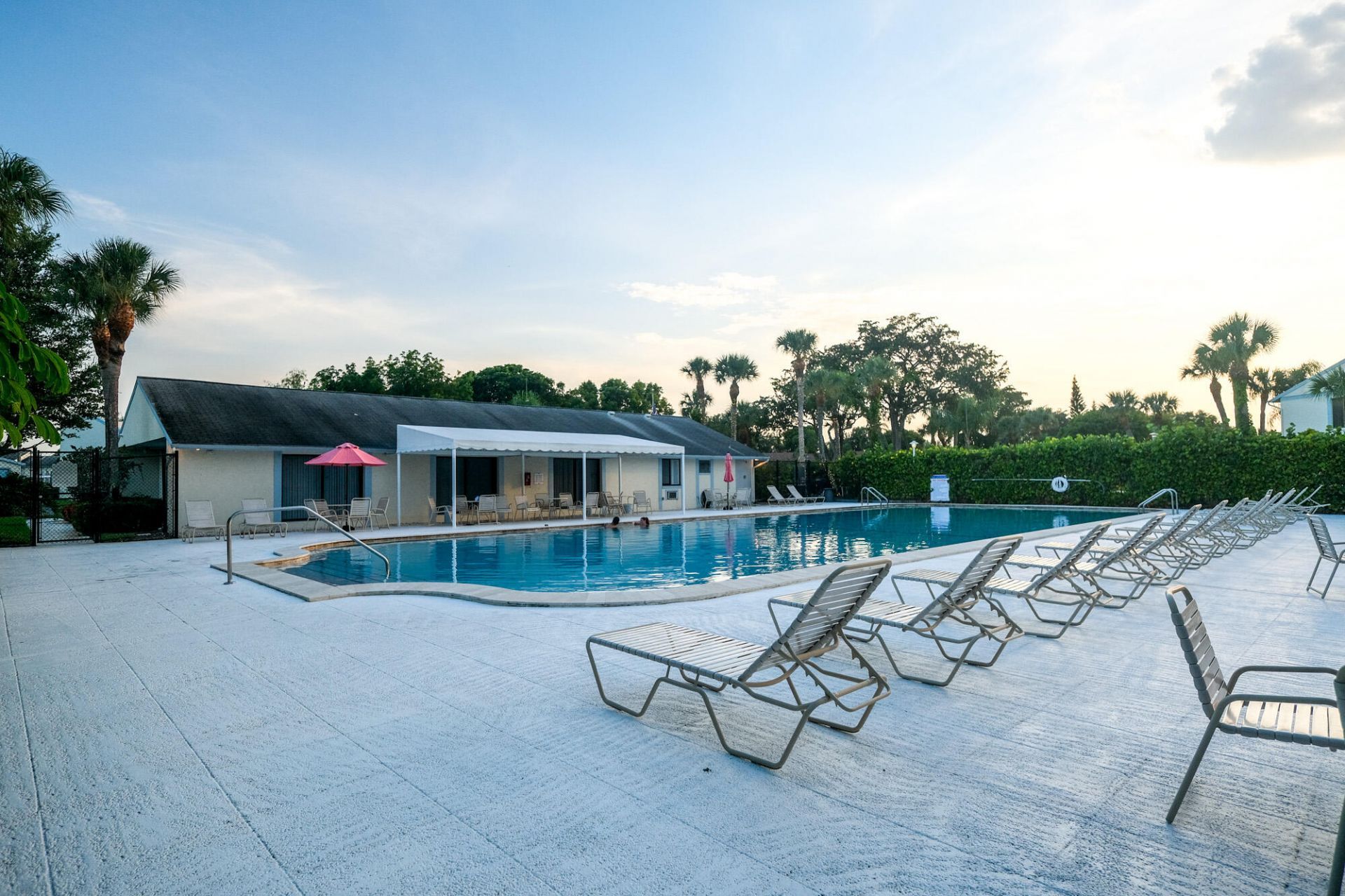 1109 Green Pine Boulevard, Unit B2, West Palm Beach, FL 33409 Photo