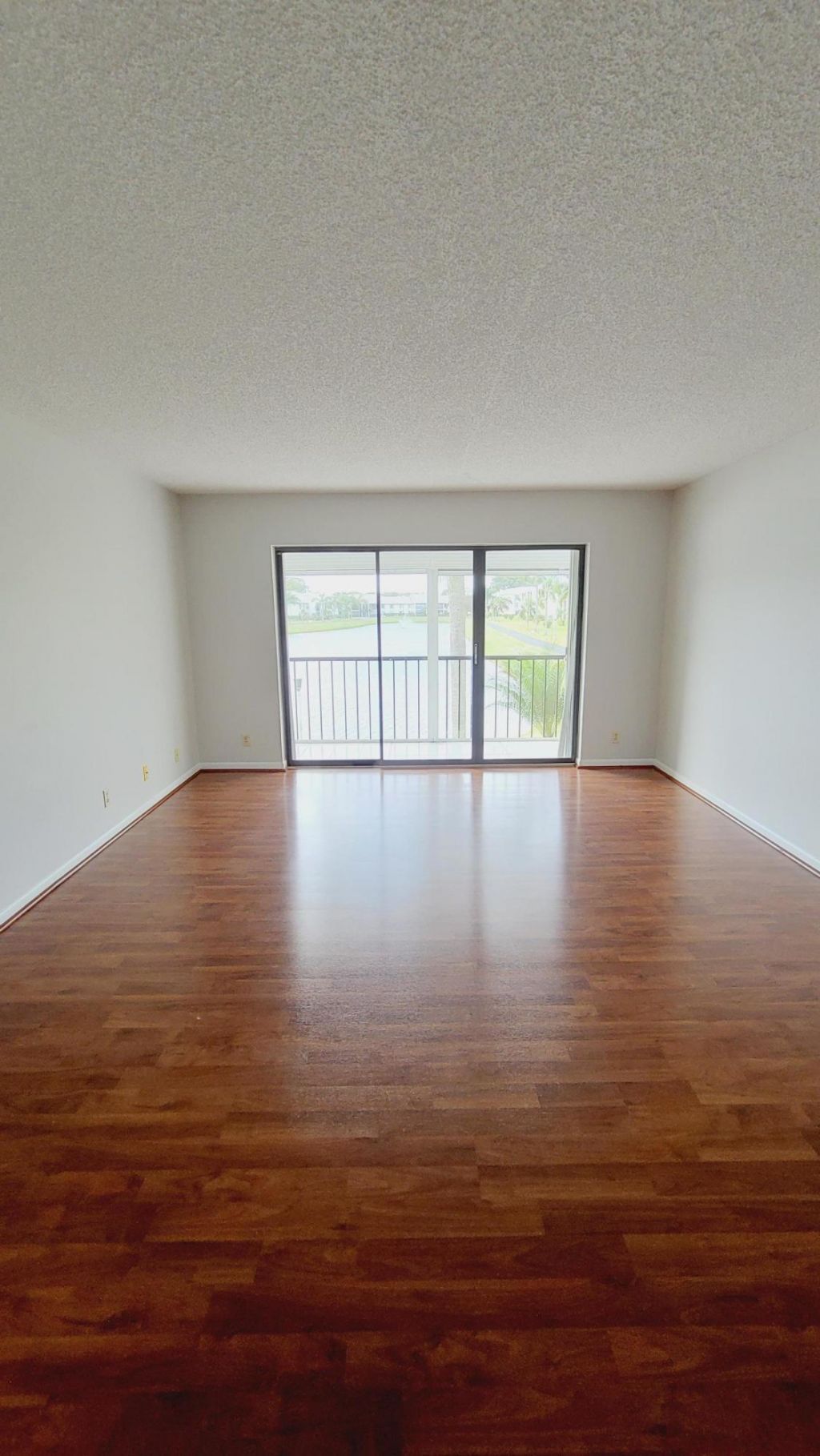 1109 Green Pine Boulevard, Unit B2, West Palm Beach, FL 33409 Photo