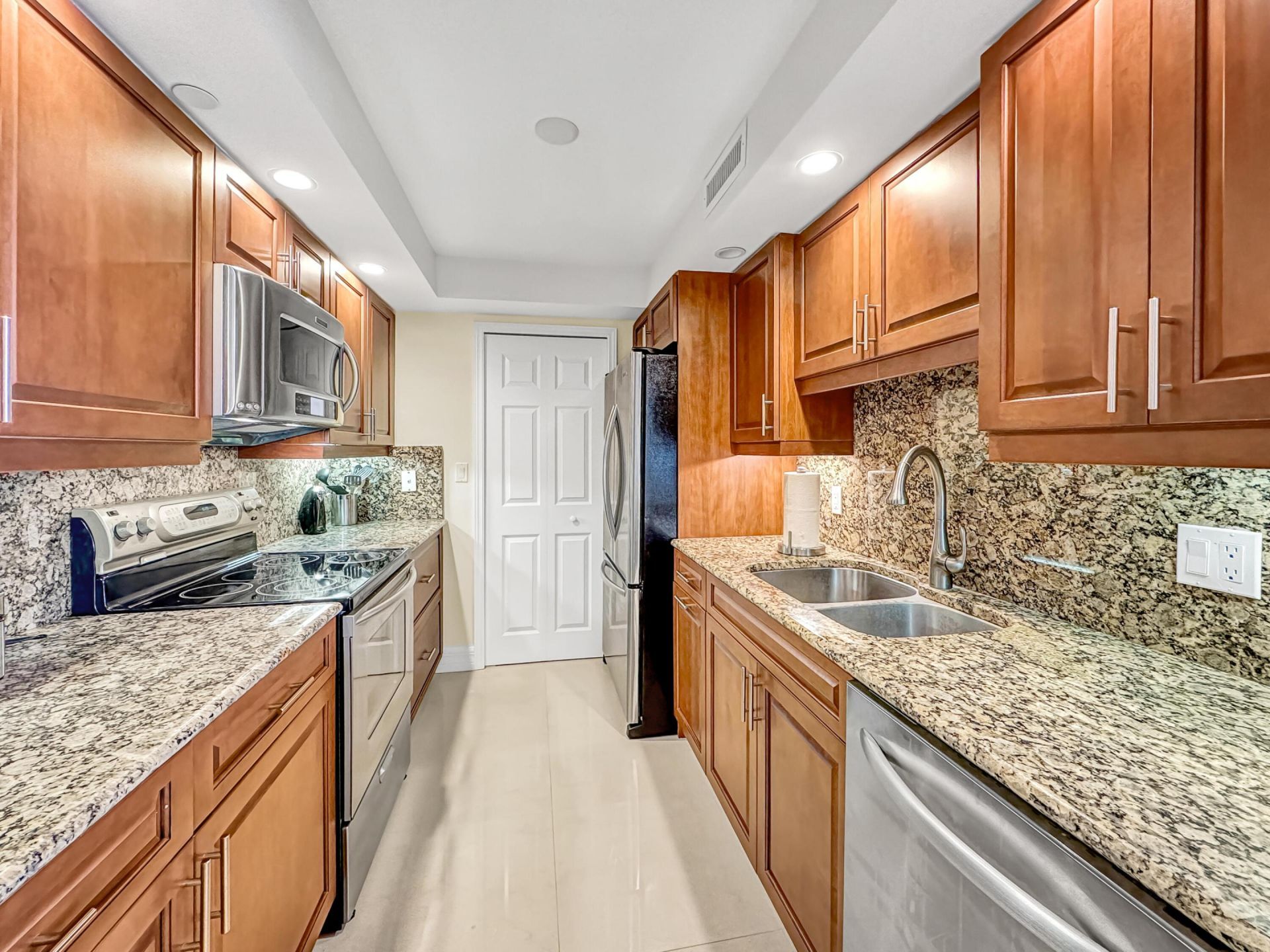 3000 N Ocean Drive, Unit 36-G, Singer Island, FL 33404 Photo