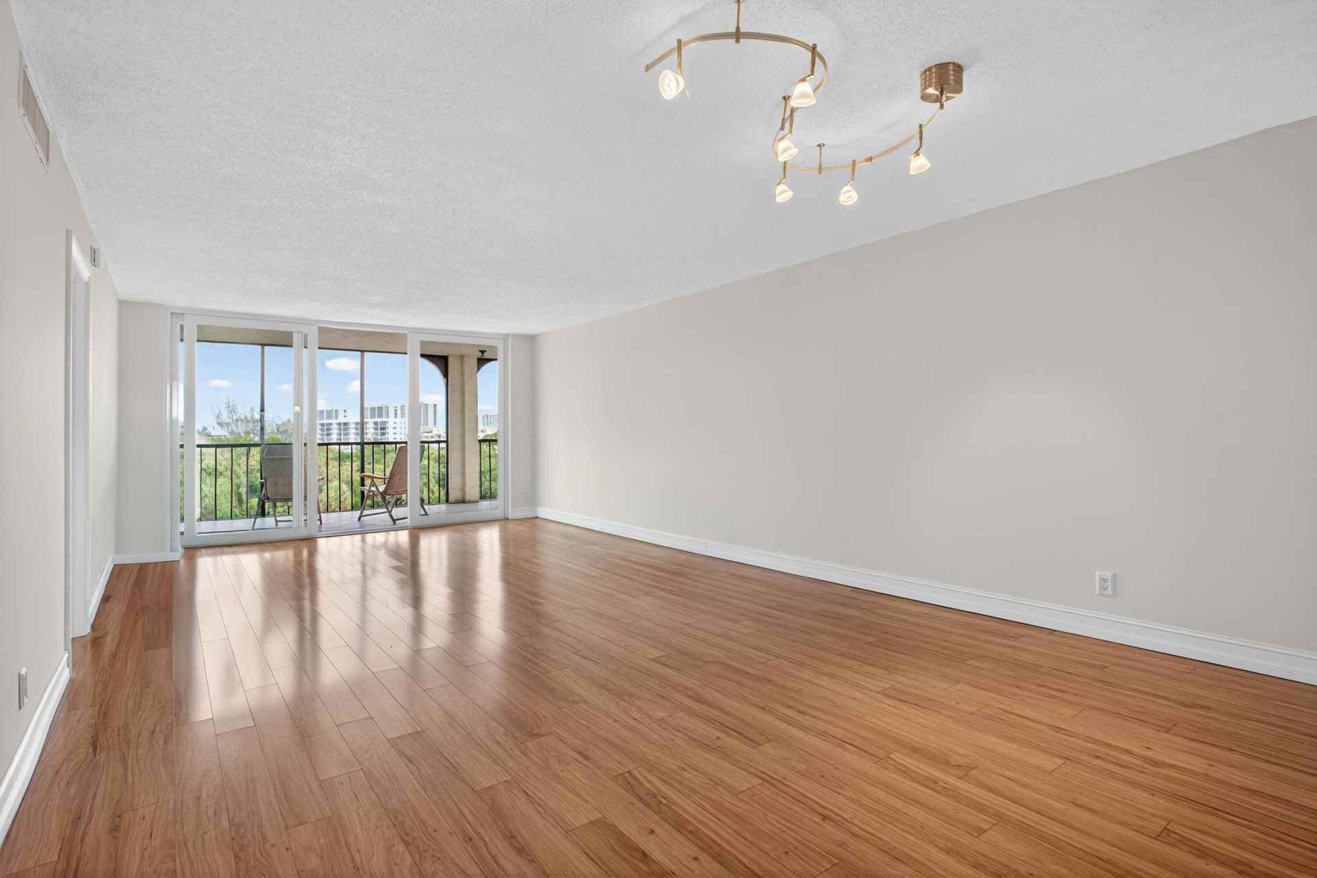 1631 Riverview Road, Unit 504, Deerfield Beach, FL 33441 Photo