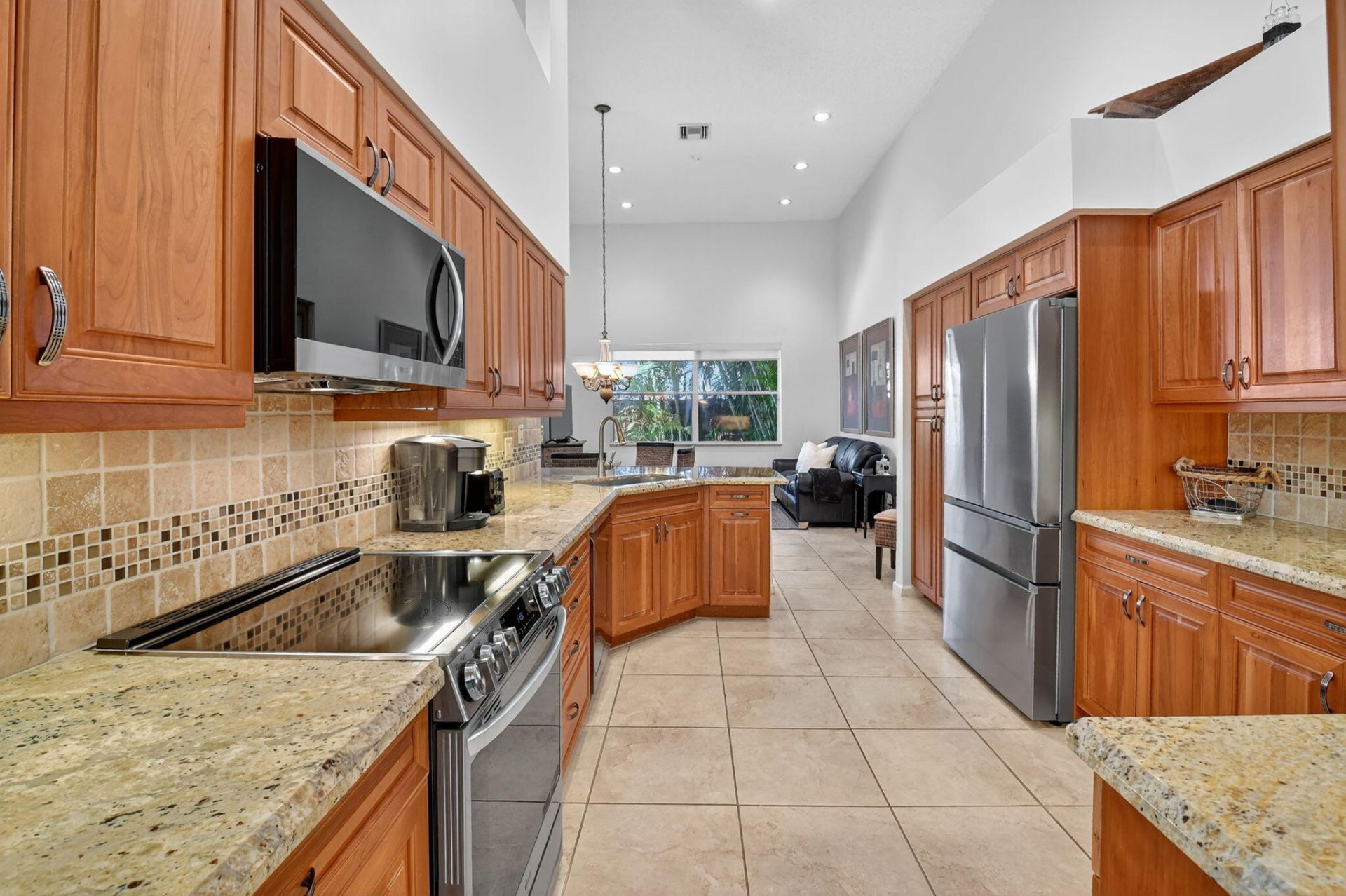 6657 NW 25th Way, Boca Raton, FL 33496 Photo