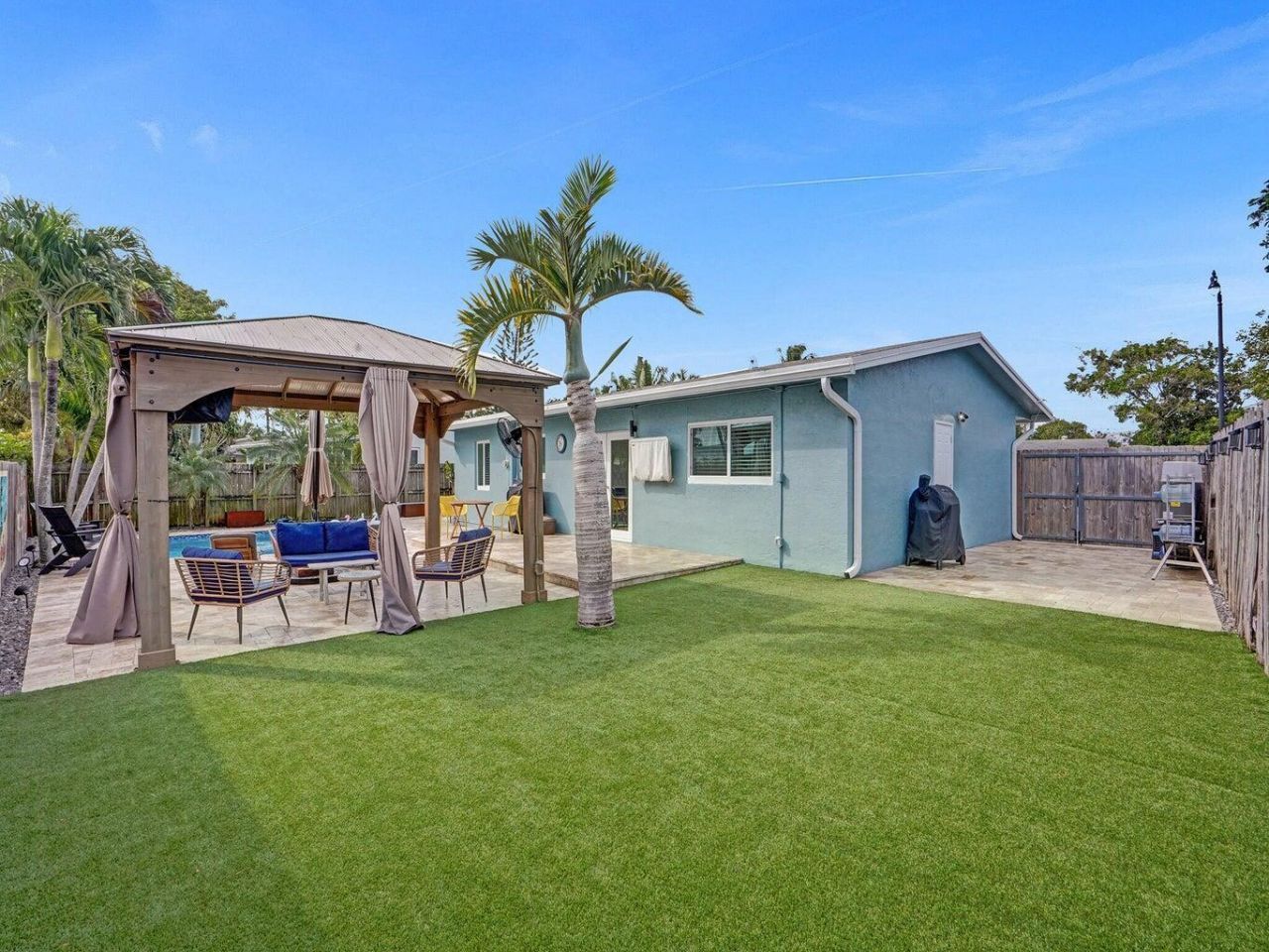 2750 NE 10th Avenue, Pompano Beach, FL 33064 Photo