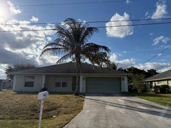 3126 SW Centamino Street, Port St. Lucie, FL 34953