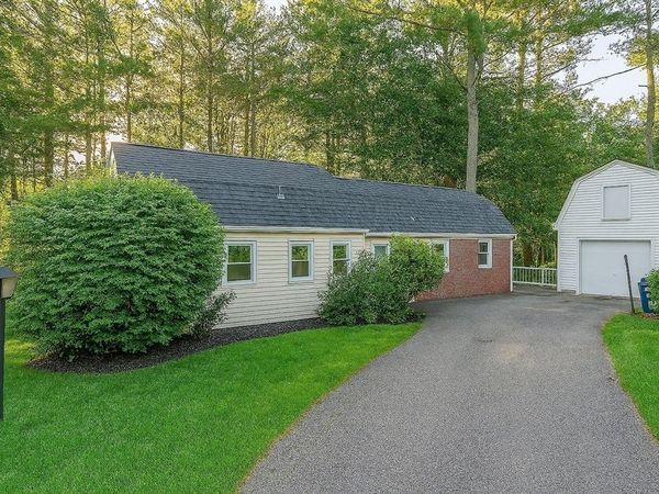 70 Bardin St, Hanover, MA 02339