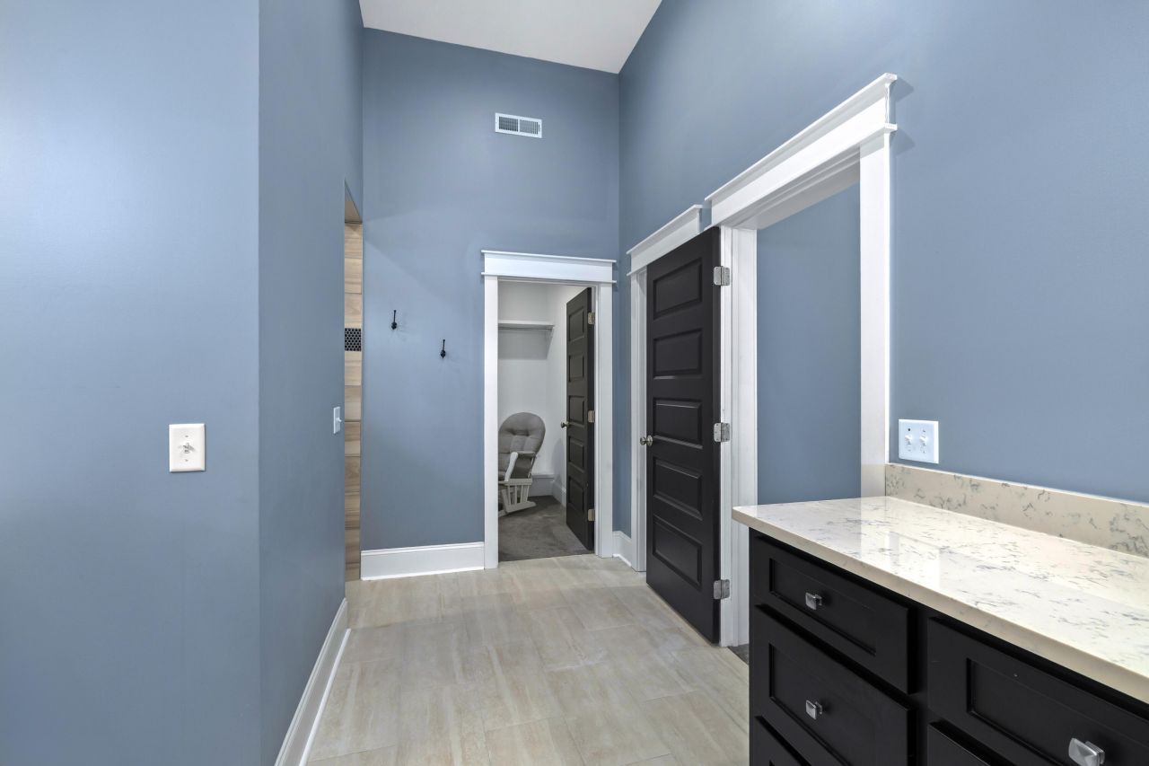 3020 Lowerlake Drive Photo 37