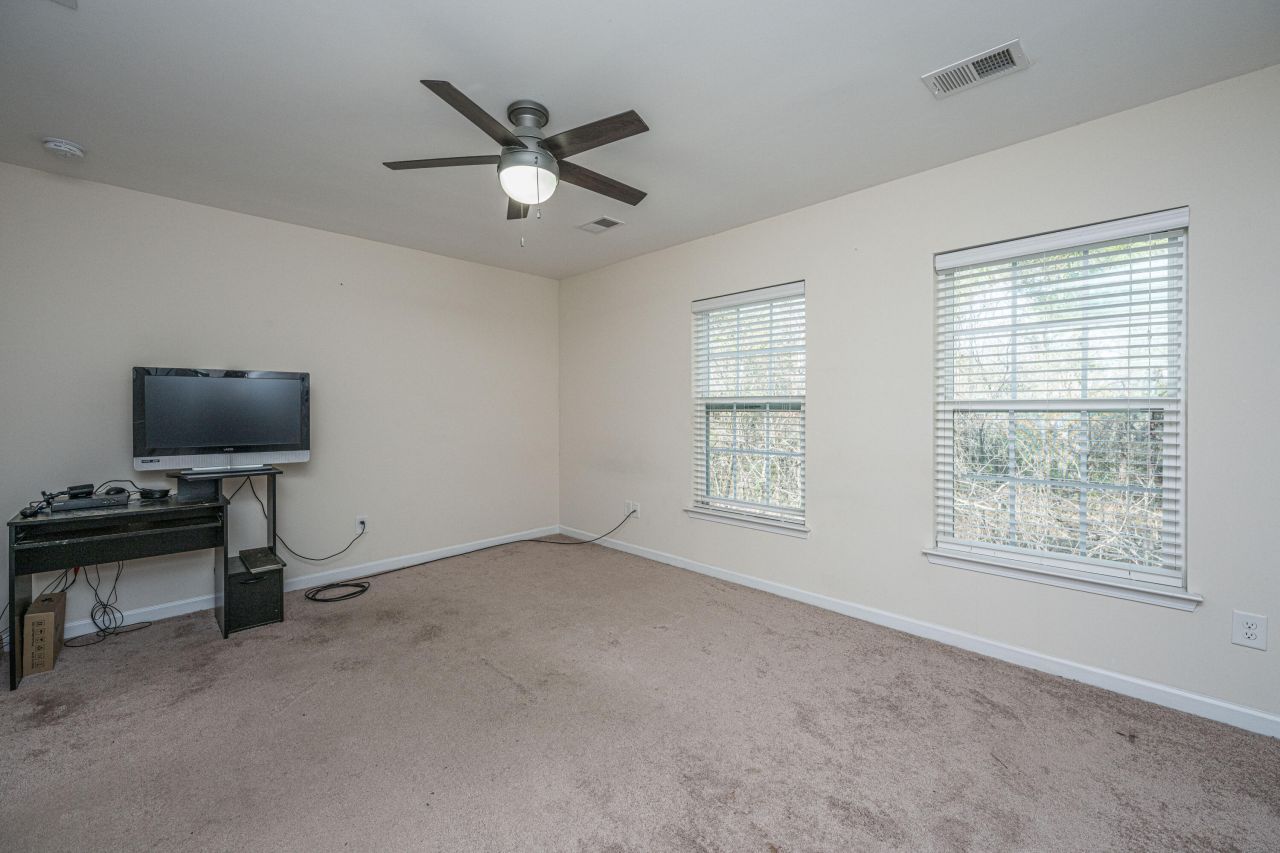 1076 Lexi Court Photo 15