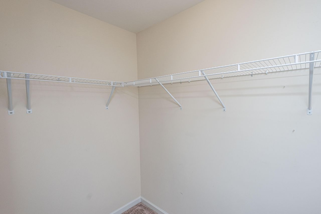 1076 Lexi Court Photo 16