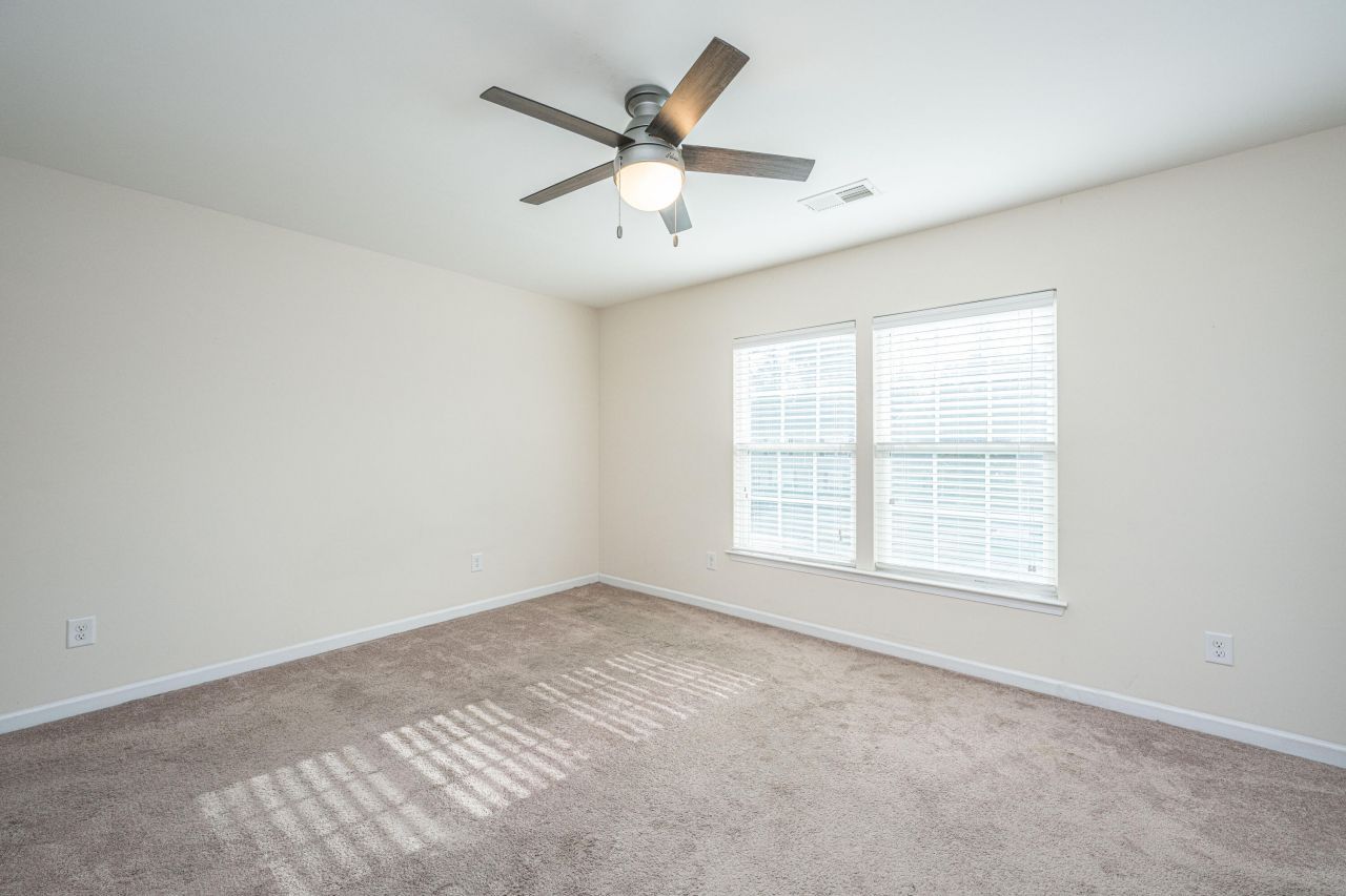 1076 Lexi Court Photo 18