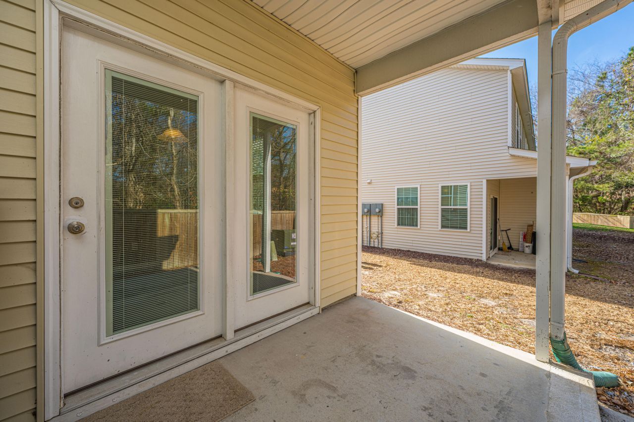 1076 Lexi Court Photo 22