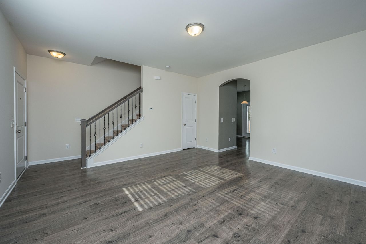 1076 Lexi Court Photo 4