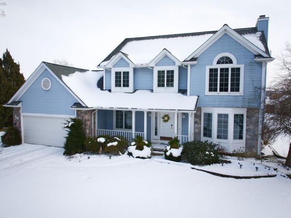 23 Stony Brook Lane, Wakeman, OH 44889