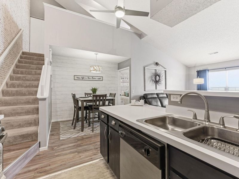 1001 Kingsbury Court, Newark, OH 43055 Photo 12