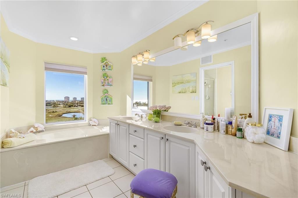 4198 Bay Beach Ln, Unit 174, Fort Myers Beach, FL 33931 Photo