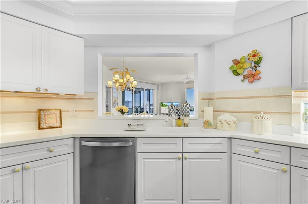 4198 Bay Beach Ln, Unit 174, Fort Myers Beach, FL 33931 Photo