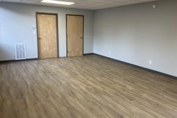 201 S Parler Avenue photo 4
