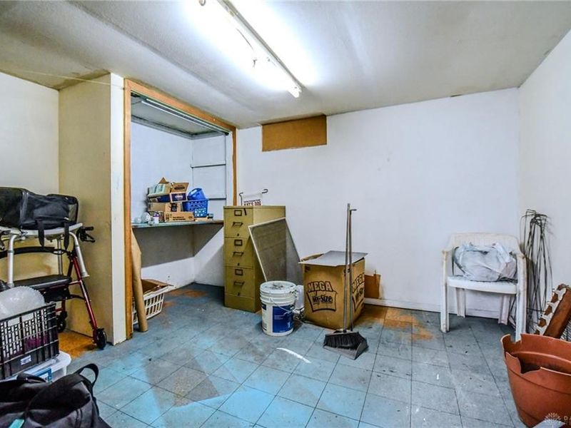 1585 Larchwood Drive, Dayton, OH 45432 Photo 20