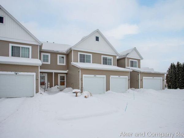 3686 Oxford, Unit 4, Hudsonville, MI 49426