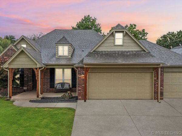 11922 S Birch Avenue, Jenks, OK 74037