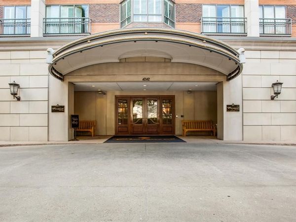 4242 Lomo Alto Drive, Unit N56, Highland Park, TX 75219