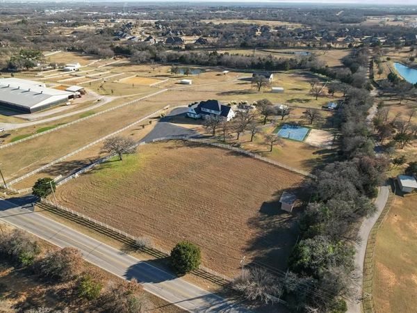 6056 Bennett Lawson Road, Mansfield, TX 76063
