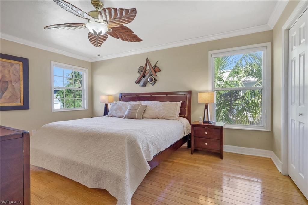 1292 Grand Canal Dr, Naples, FL 34110 Photo