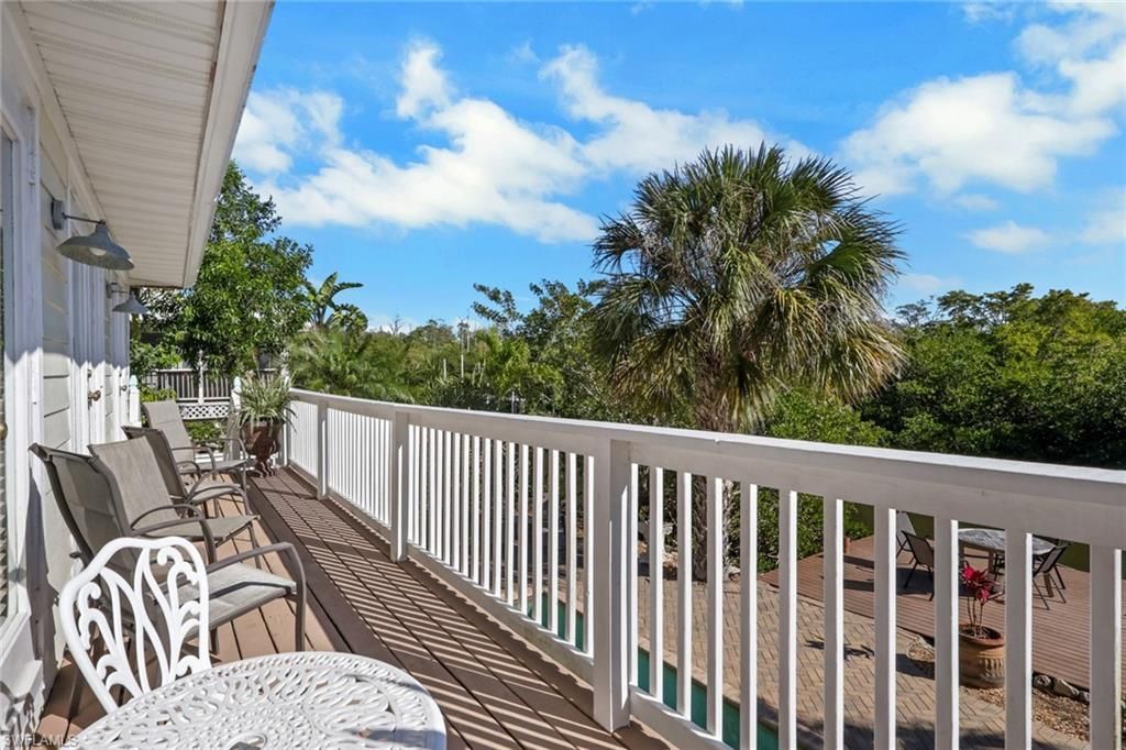 1292 Grand Canal Dr, Naples, FL 34110 Photo