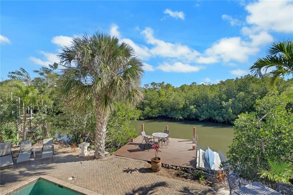 1292 Grand Canal Dr, Naples, FL 34110 Photo