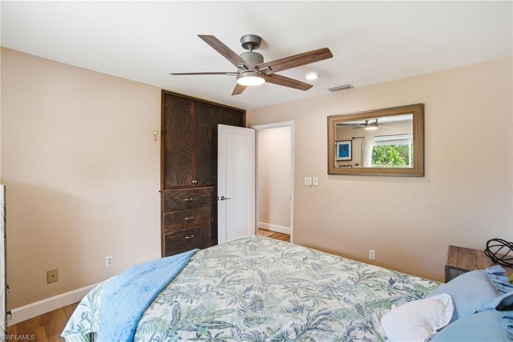 1286 Venetian Way, Naples, FL 34110 Photo