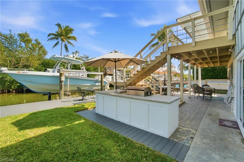 1286 Venetian Way, Naples, FL 34110 Photo