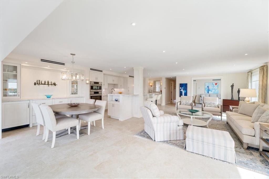 250 Park Shore Dr , Unit 701, Naples, FL 34103 Photo