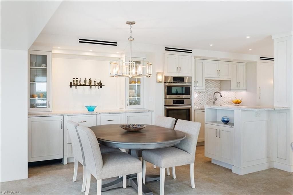 250 Park Shore Dr , Unit 701, Naples, FL 34103 Photo