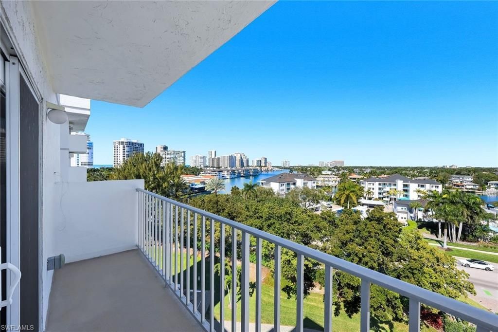 250 Park Shore Dr , Unit 701, Naples, FL 34103 Photo