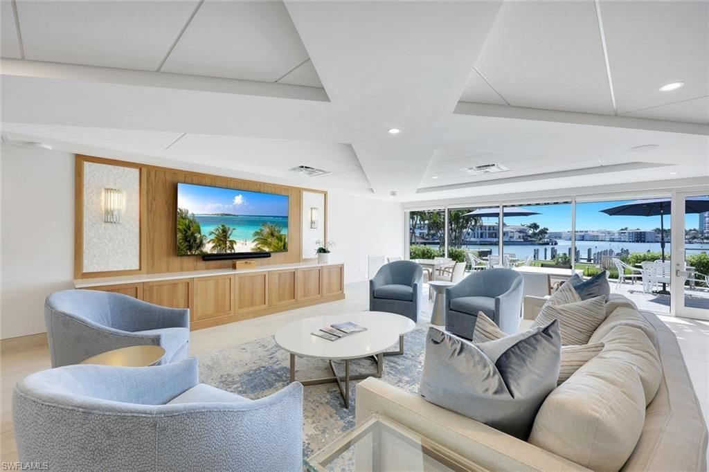 250 Park Shore Dr , Unit 701, Naples, FL 34103 Photo
