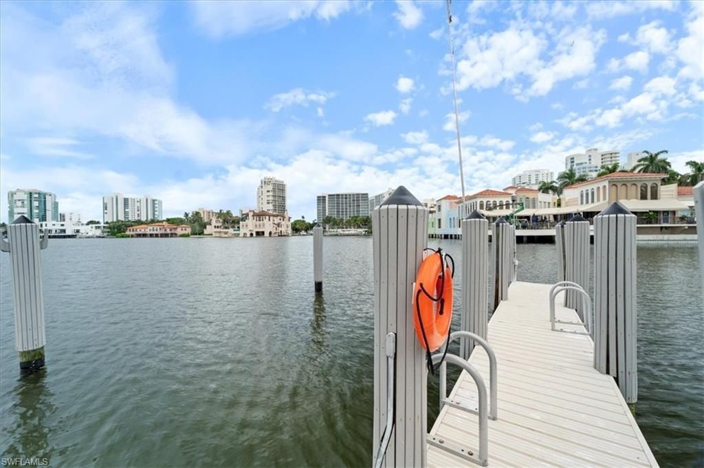 250 Park Shore Dr , Unit 701, Naples, FL 34103 Photo