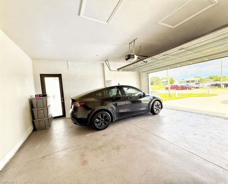 4216 23rd St Sw, Lehigh Acres, Fl 33976 Photo