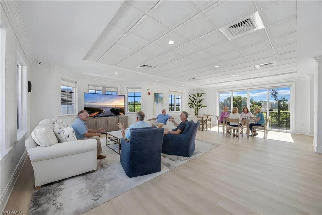 1400 Gulf Shore Blvd N, Unit 312, Naples, FL 34102 Photo