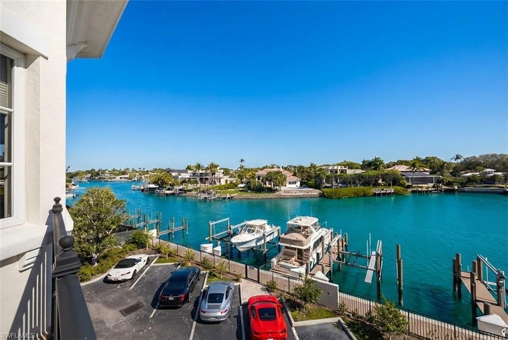 1400 Gulf Shore Blvd N, Unit 312, Naples, FL 34102 Photo