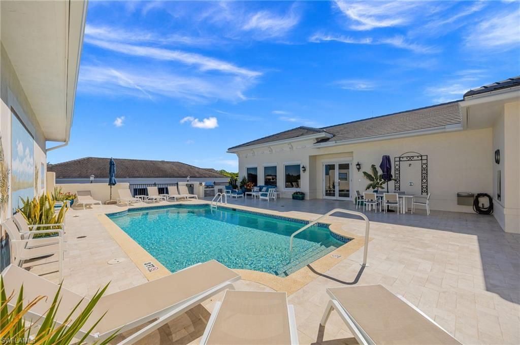 1400 Gulf Shore Blvd N, Unit 312, Naples, FL 34102 Photo