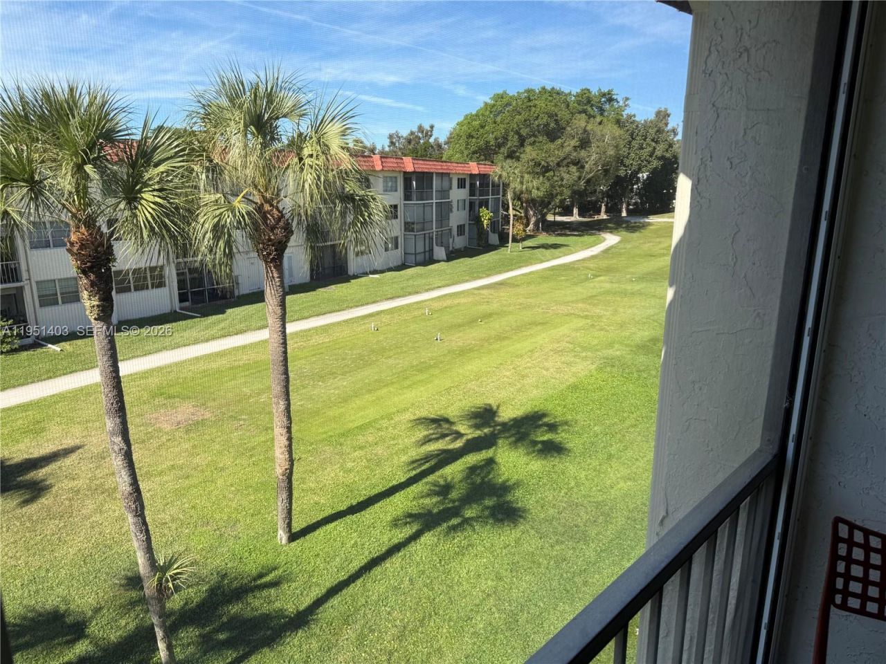 8911 S Hollybrook Blvd, Unit 305, Pembroke Pines, FL 33025 Photo