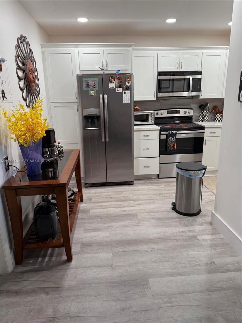 8911 S Hollybrook Blvd, Unit 305, Pembroke Pines, FL 33025 Photo