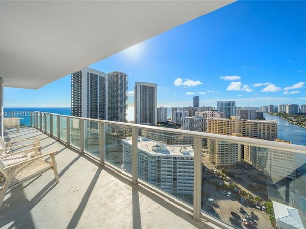 4010 S Ocean Dr, Unit R2009, Hollywood, FL 33019